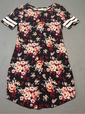 Bobbie Brooks Black Floral Women’s Size Small Blouse